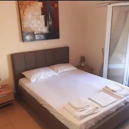 3-bedroom House With Loft In Corfu By μρs アパート