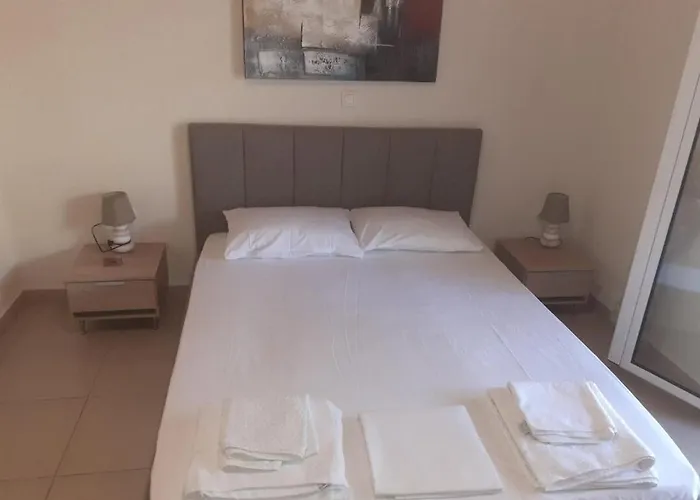 3-bedroom House With Loft In Corfu By μρs アギオス・ゲオルギオス