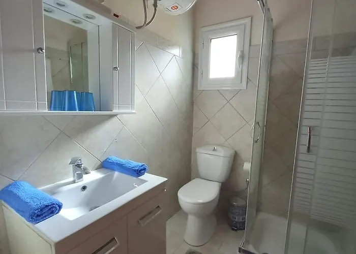 3-bedroom House With Loft In Corfu By μρs * 圣乔治斯